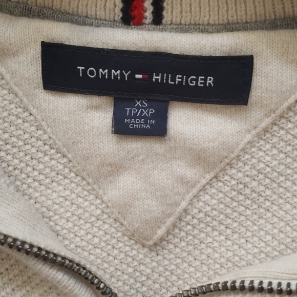 NWOT Tommy Hilfiger Waffle Kit 3/4 Zip Sweater - Picture 2 of 4